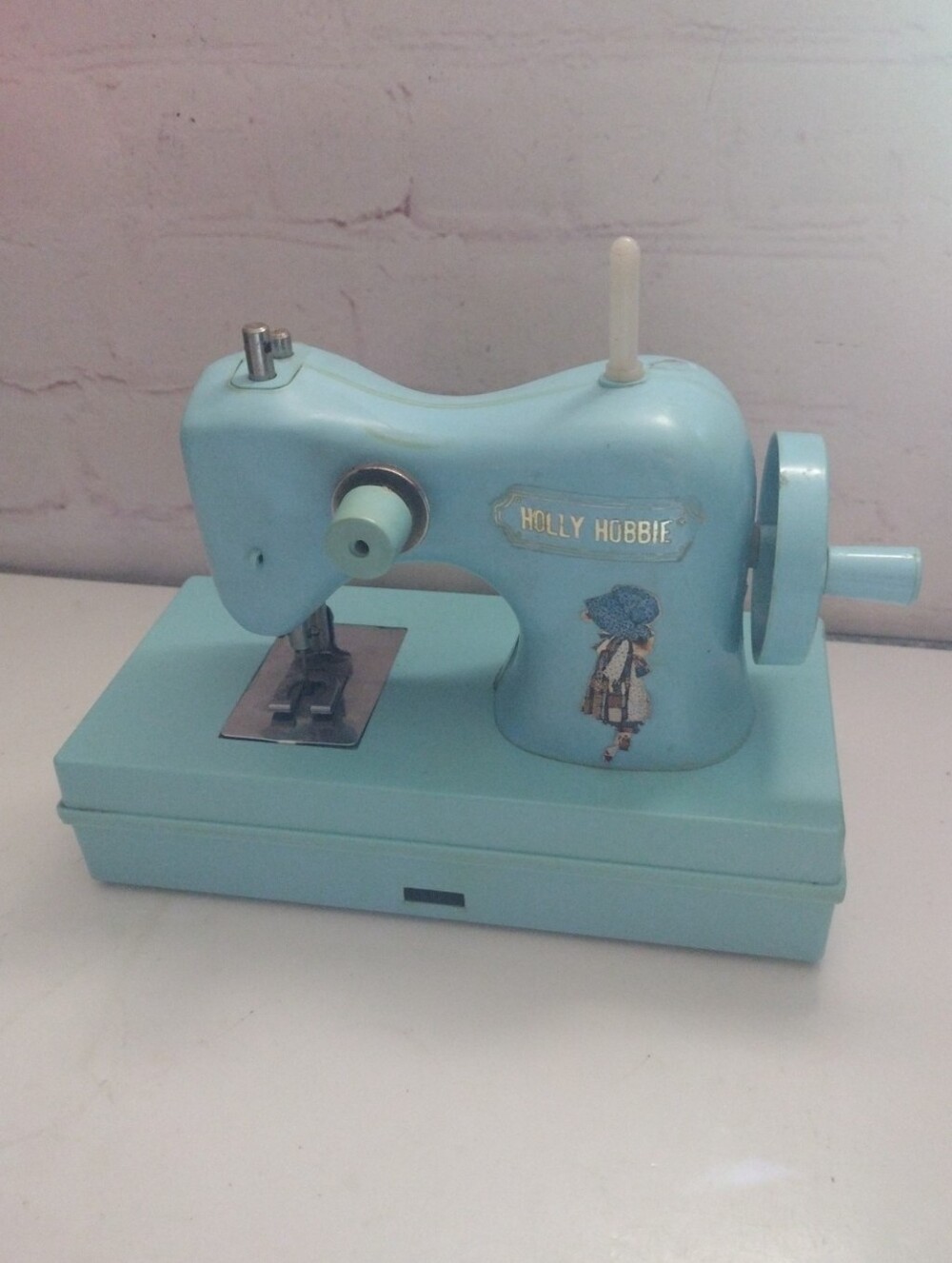 Vintage Holly Hobbie Toy Sewing Machine Hand Crank 1975